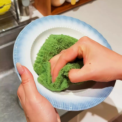 Reusable kitchen cleaning cloth roll tear off design
