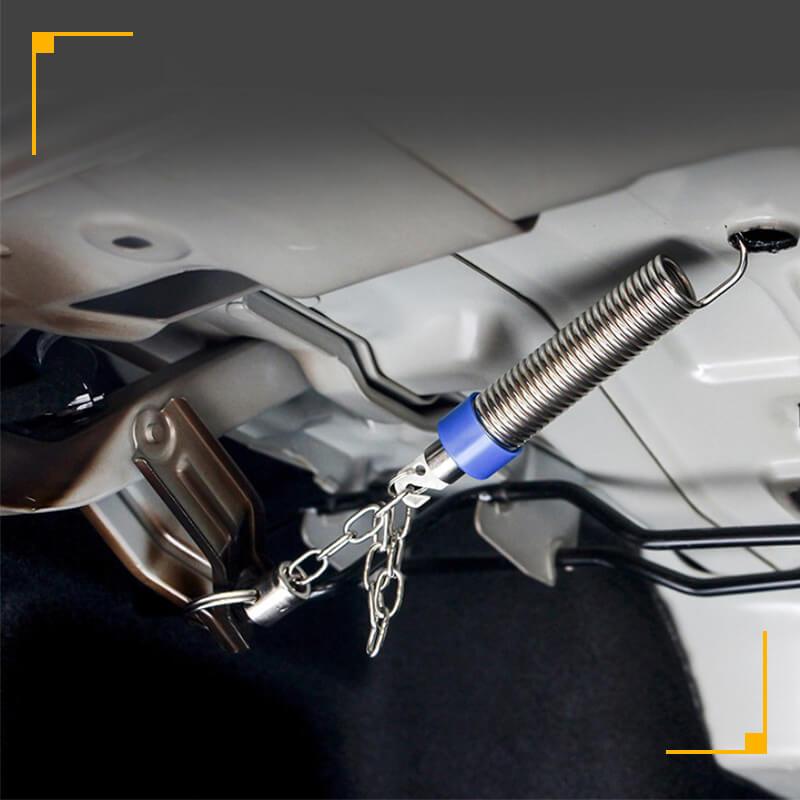 Trunk spring lifting device head clearance scene